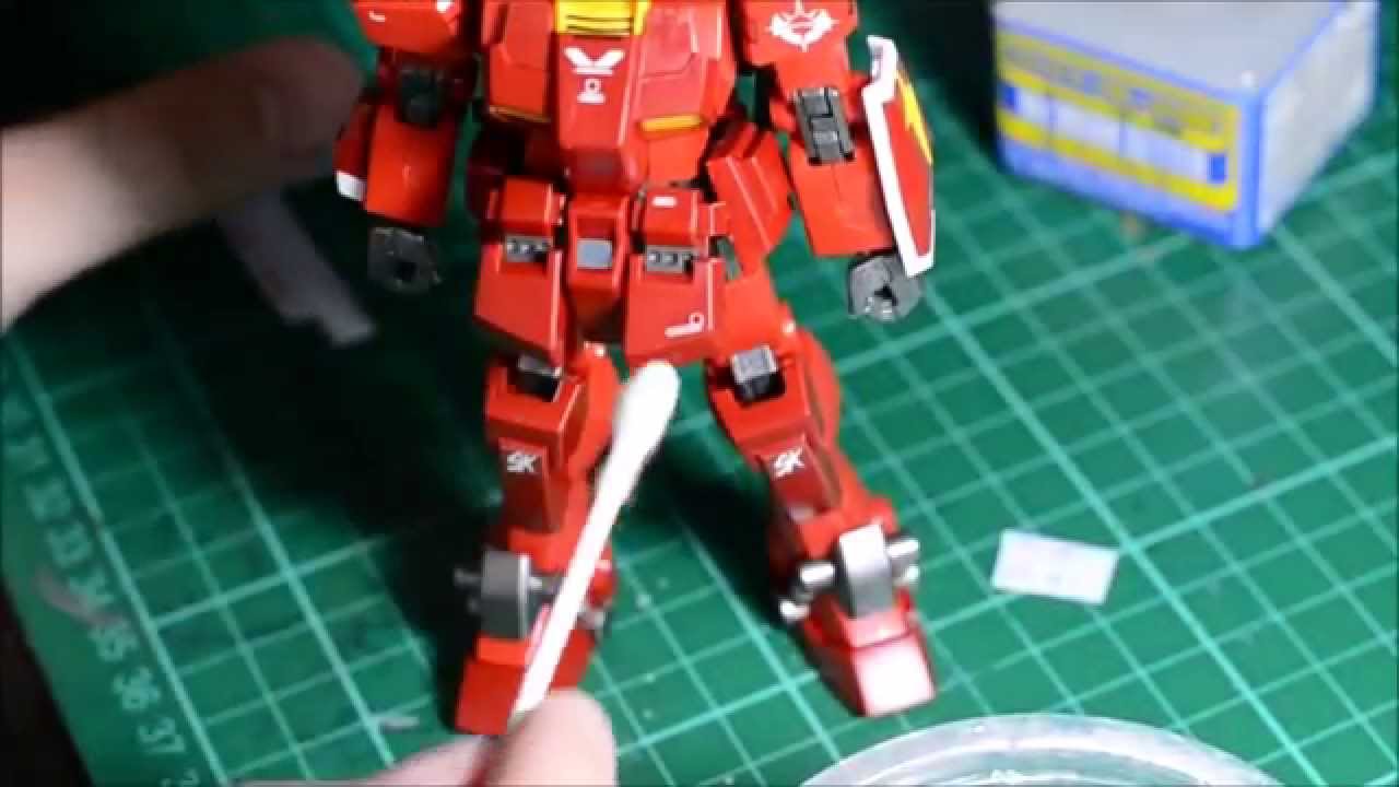 Applying waterslide decals to Gunpla models.